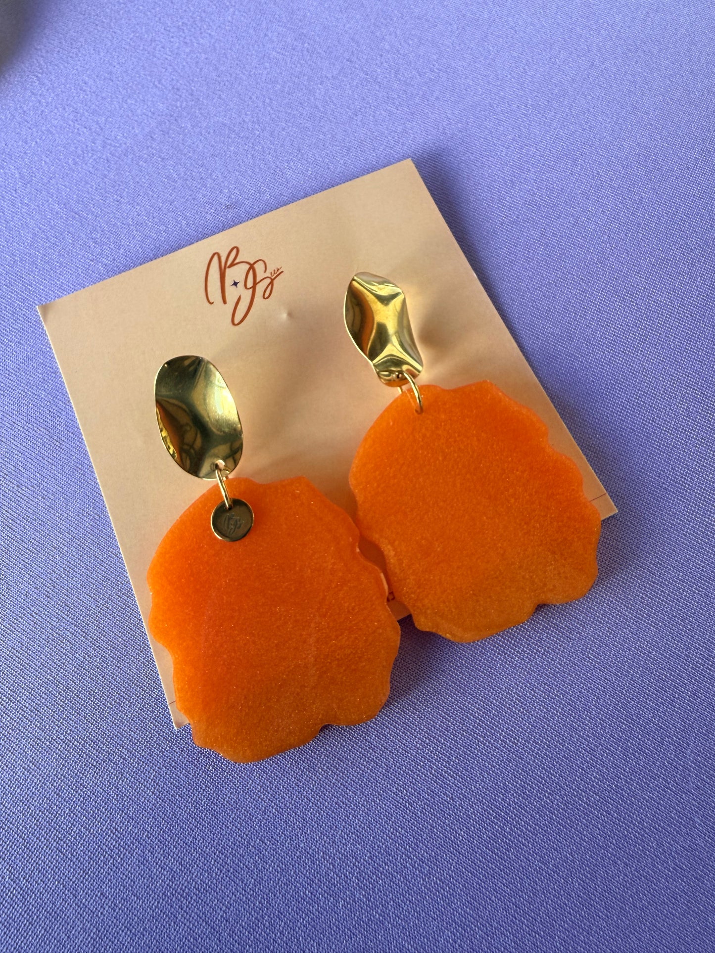 AIRY ORANGE