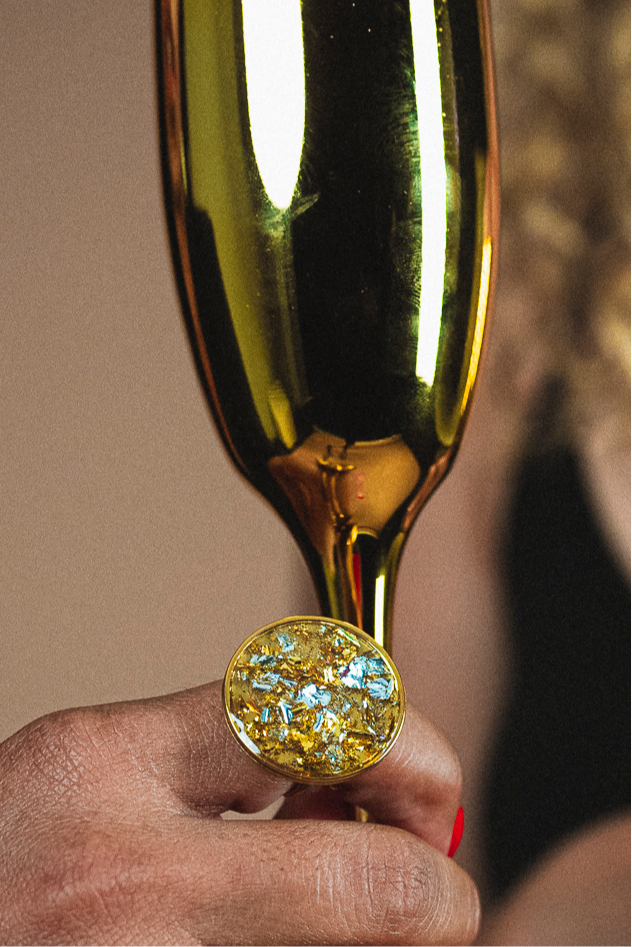 DAISY RING GOLD AND SIKVER PARTY MIX