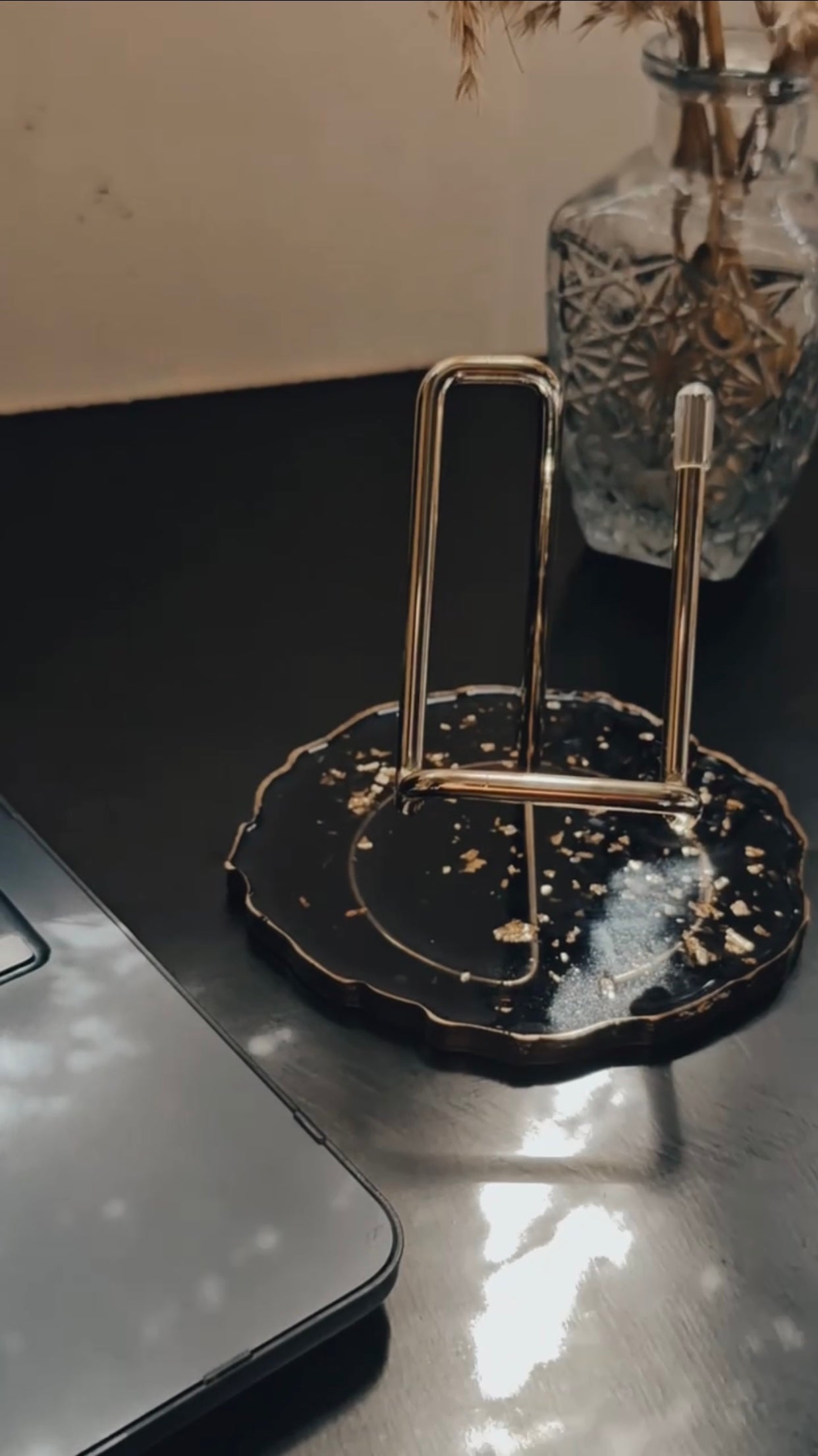 PHONESTAND + MATCHING COASTER