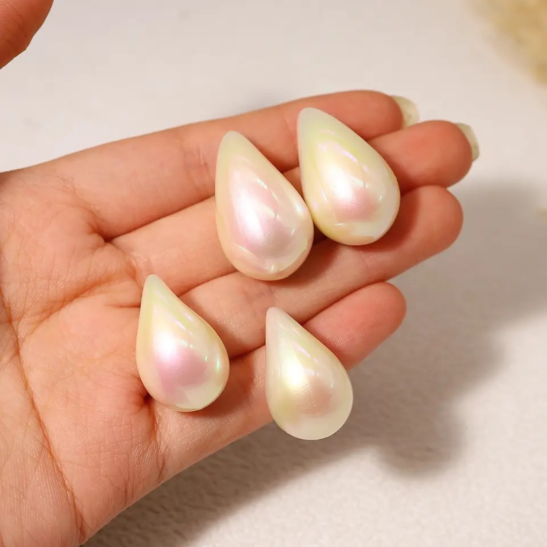 PEARL TEARDROP EARRINGS SMALL