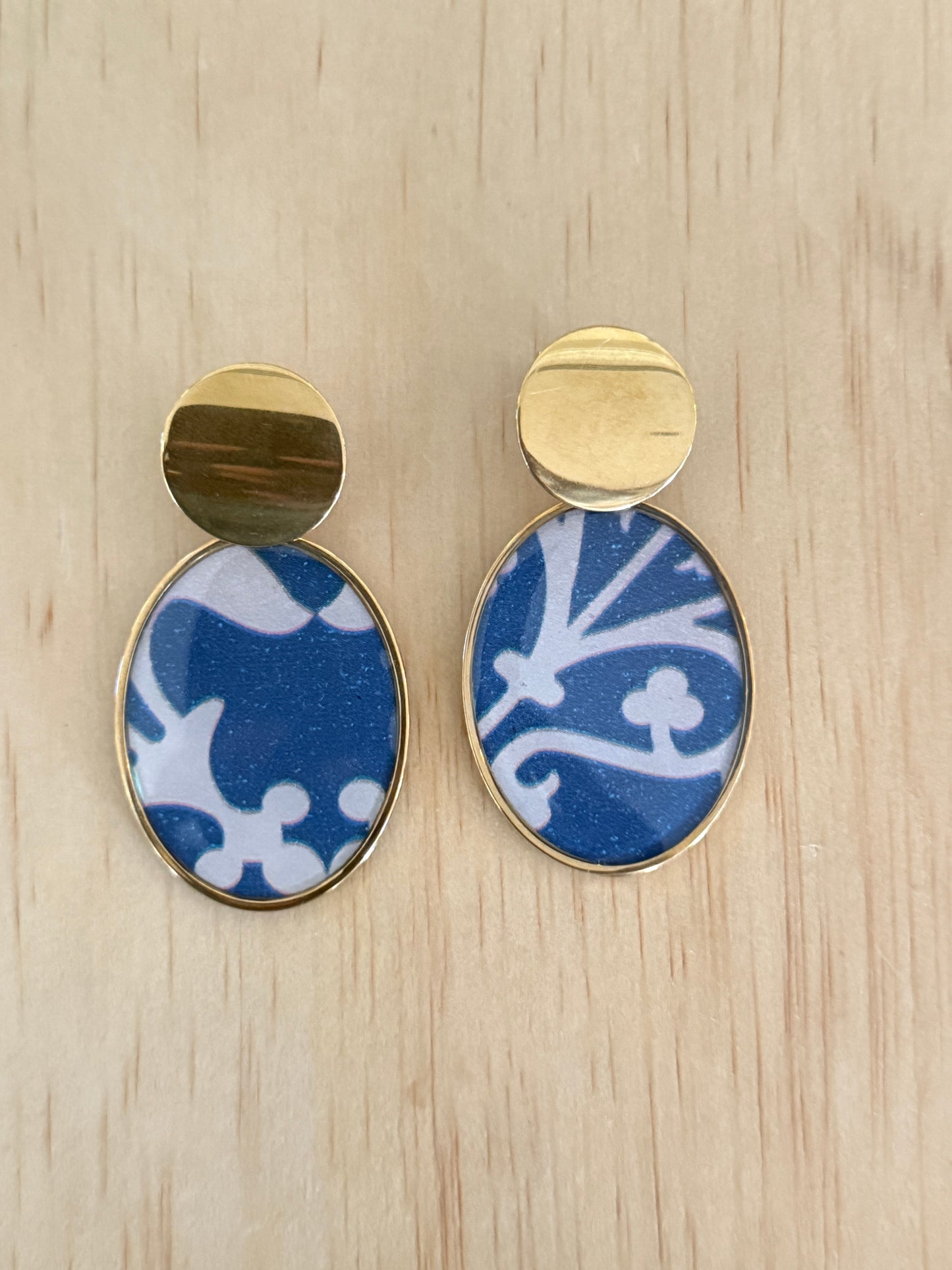 ITALY VIBES OLIVE EARRINGS