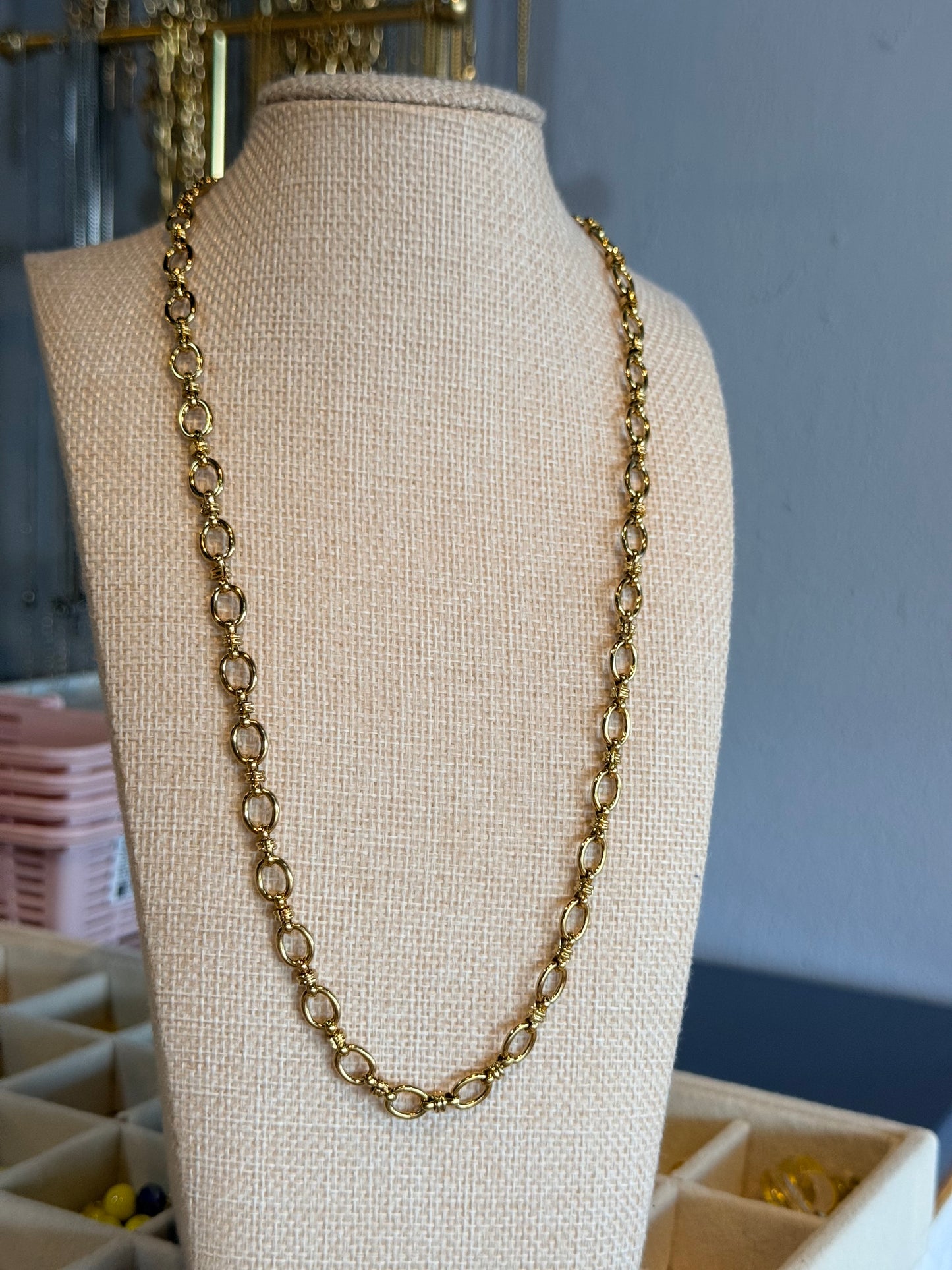 DAISY NECKLACE GOLD